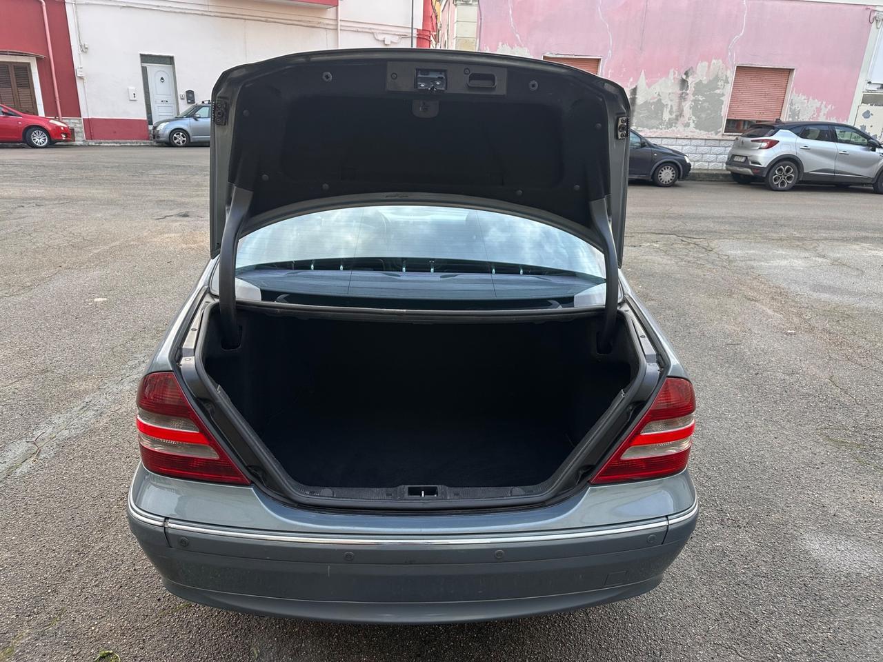 Mercedes-benz C 220 CDI cat Avantgarde