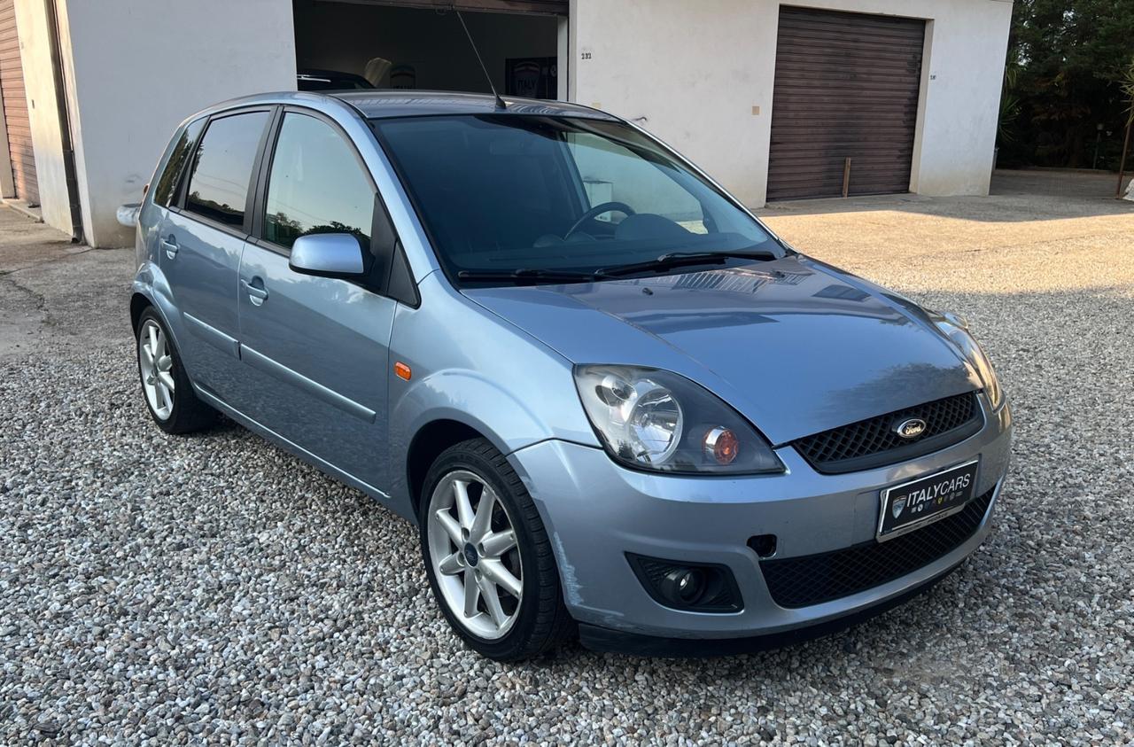 Ford Fiesta 1.4 TDCi 5p. Titanium