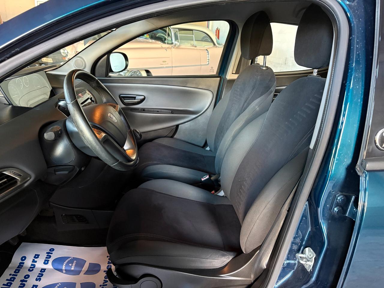 Lancia Ypsilon 1.2 Gold ecochic 69cv GPL Euro 6 5 POSTI