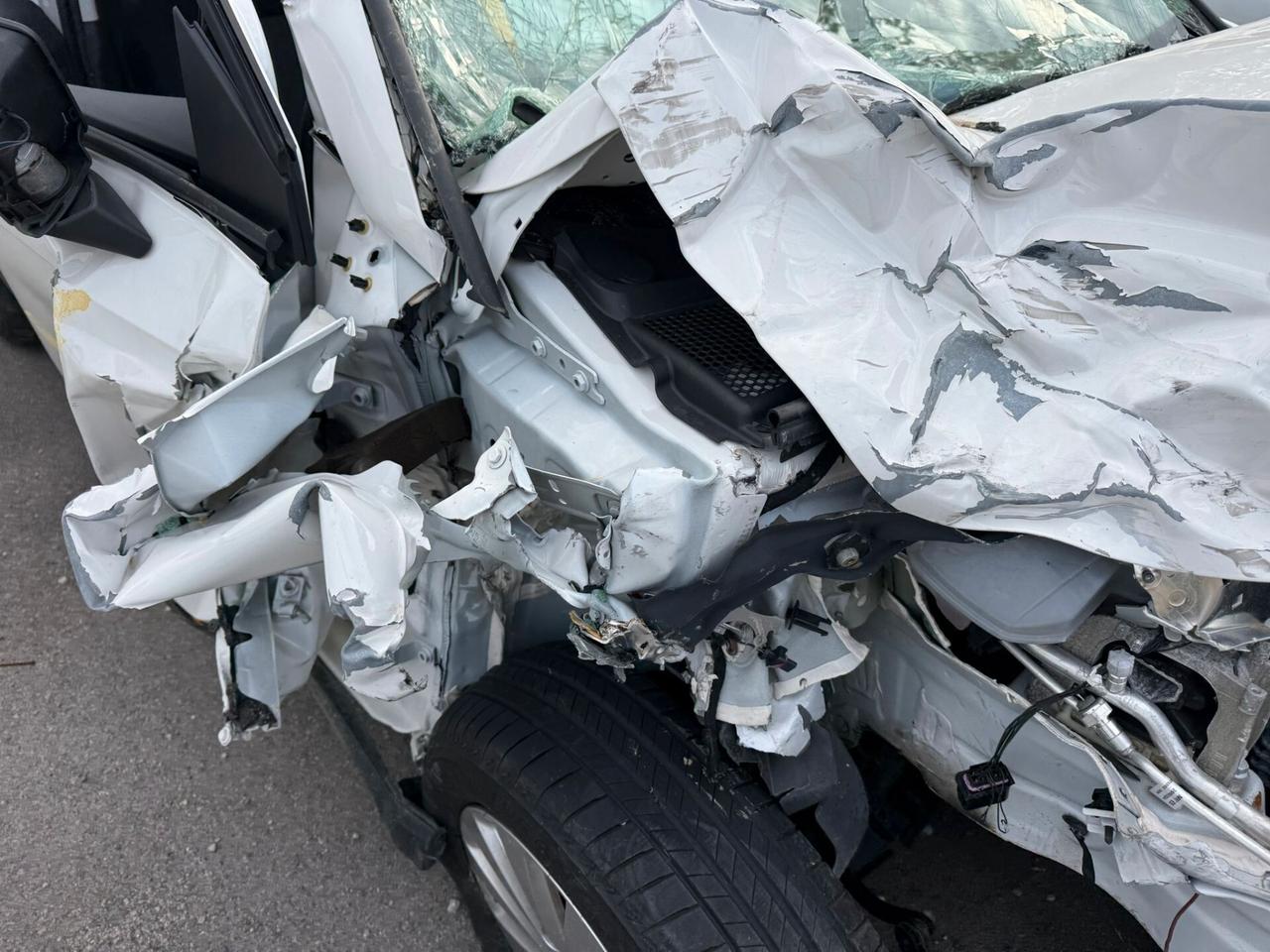 Seat Arona 1.0 Benz. 95cv (incidentata)