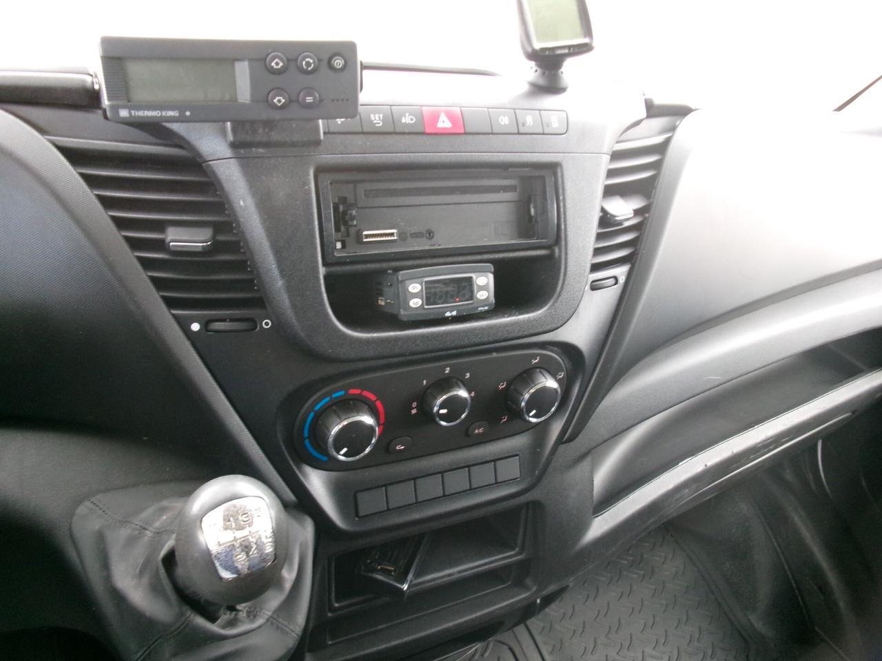 Iveco Daily 35C15 3000 150CV E6 FRIGO ATP FRCX 03/2027 7 PEDAN