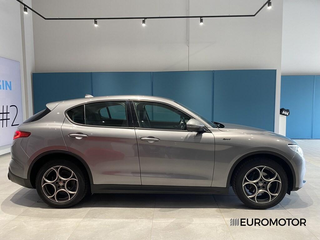 Alfa Romeo Stelvio 2.2 Turbo Sprint RWD AT8