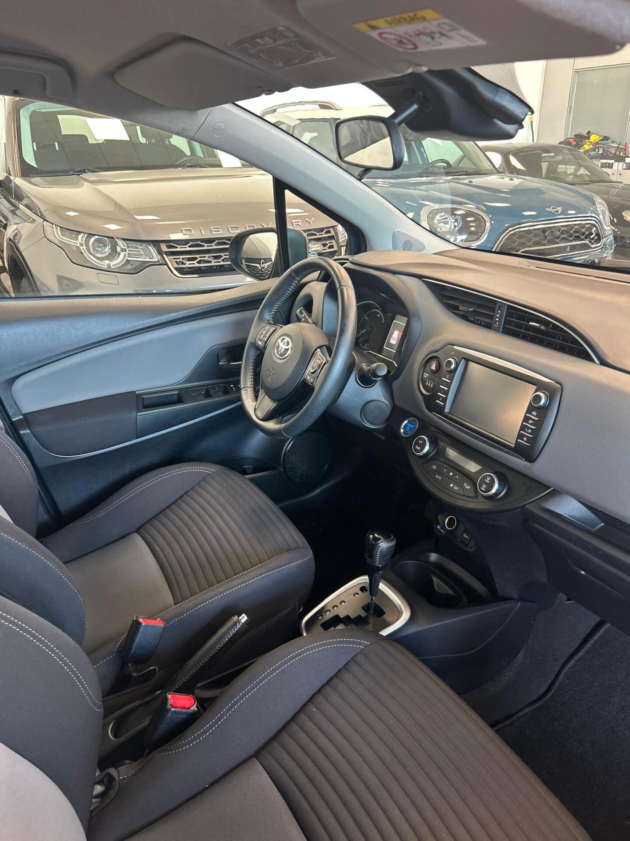 Toyota Yaris 1.5 Hybrid 5 porte Active