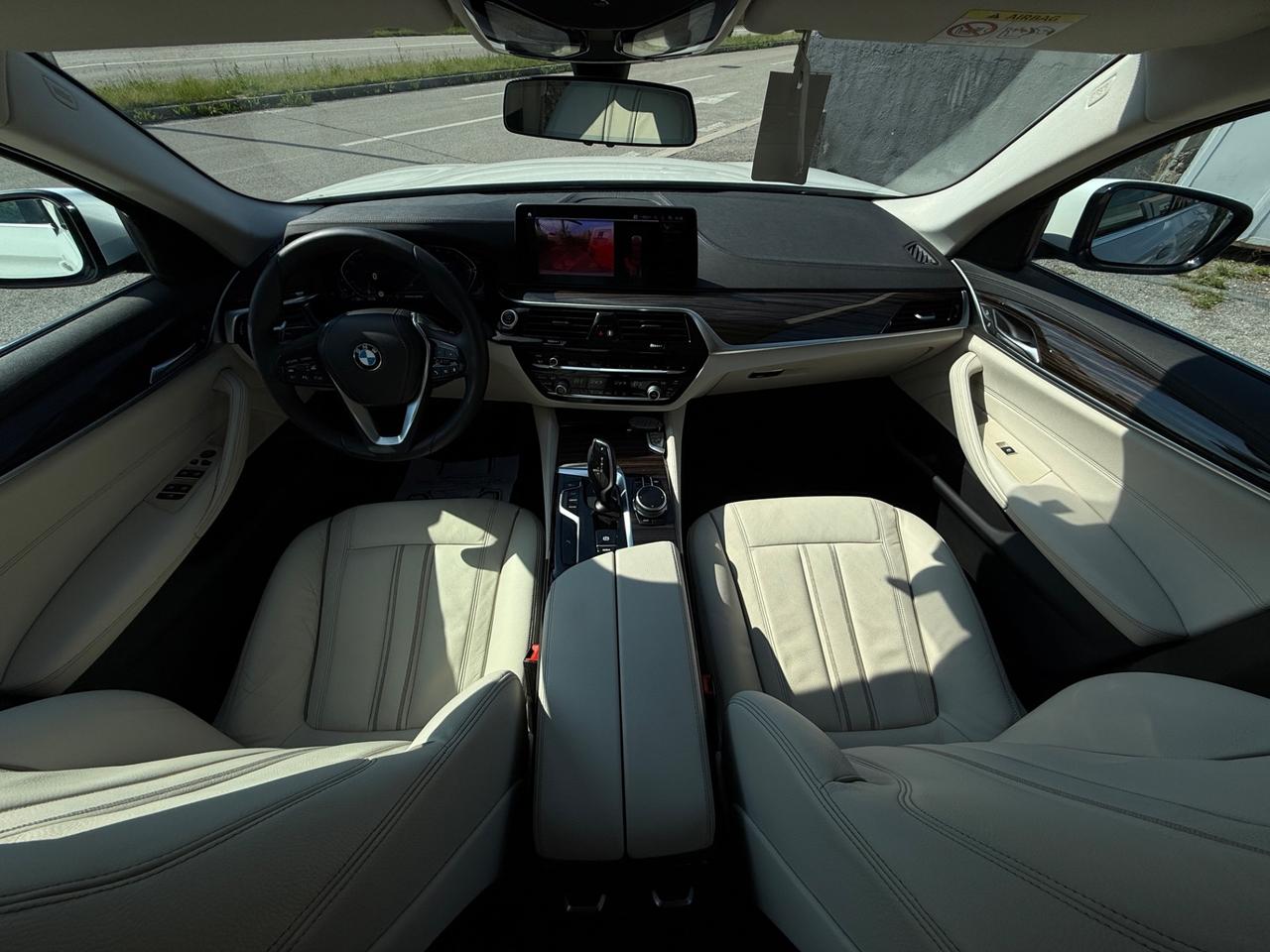 BMW 530d 48V xDrive Luxury 249CV 2021 BERLINA