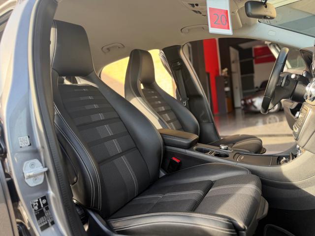 MERCEDES-BENZ GLA 180 d Automatic Sport