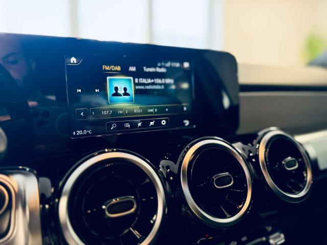 Mercedes-Benz GLB 180 d Sport auto