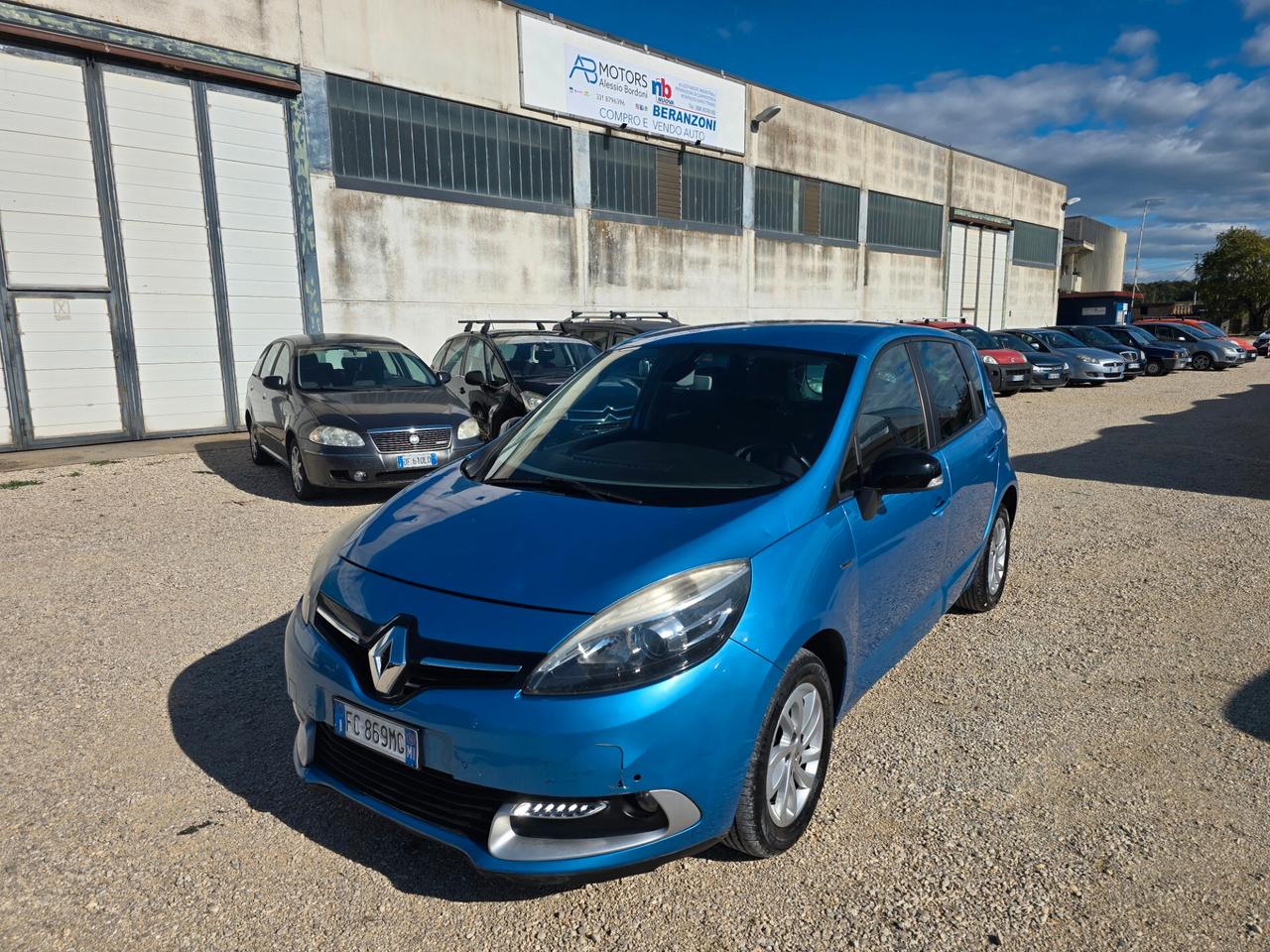 Renault Scénic dCi 1.5d 110 CV EDC Energy Business