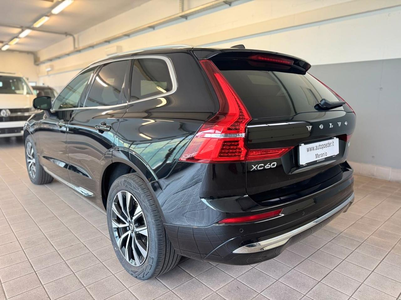 Volvo XC 60 XC60 B4 (d) AWD automatico Plus Bright