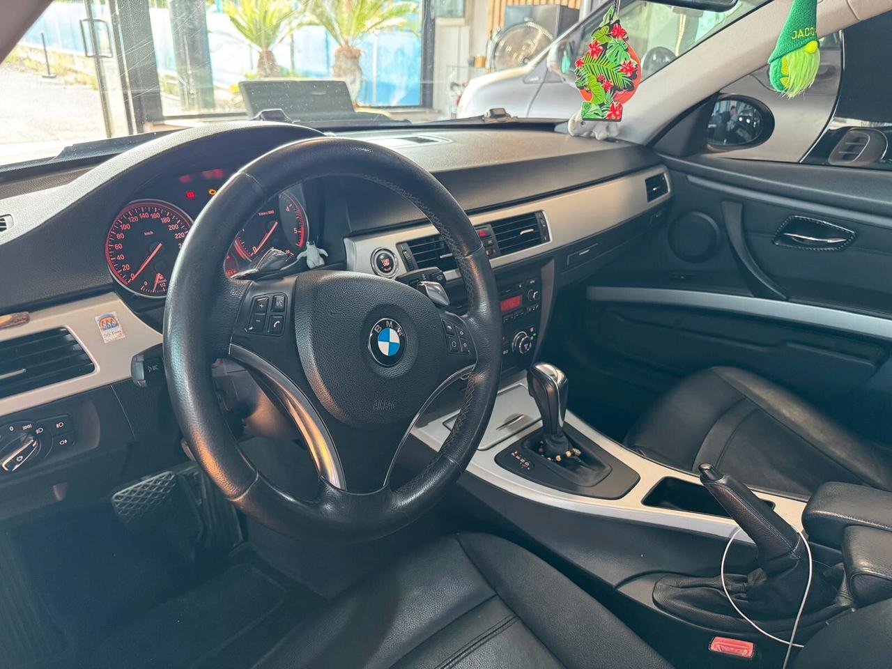 Bmw 330 330d cat Coupé Futura