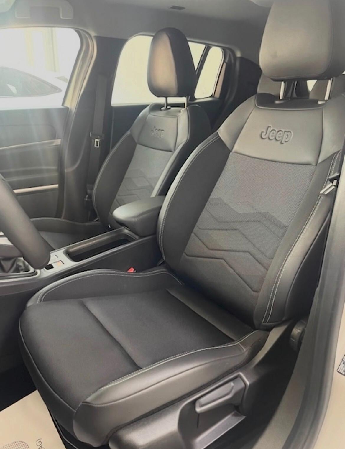 Jeep Avenger 1.2 Turbo 100 CV Summit Edition