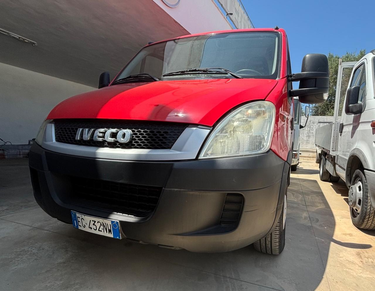Iveco Daily Furgonato - 2011-3.0- 186000 km