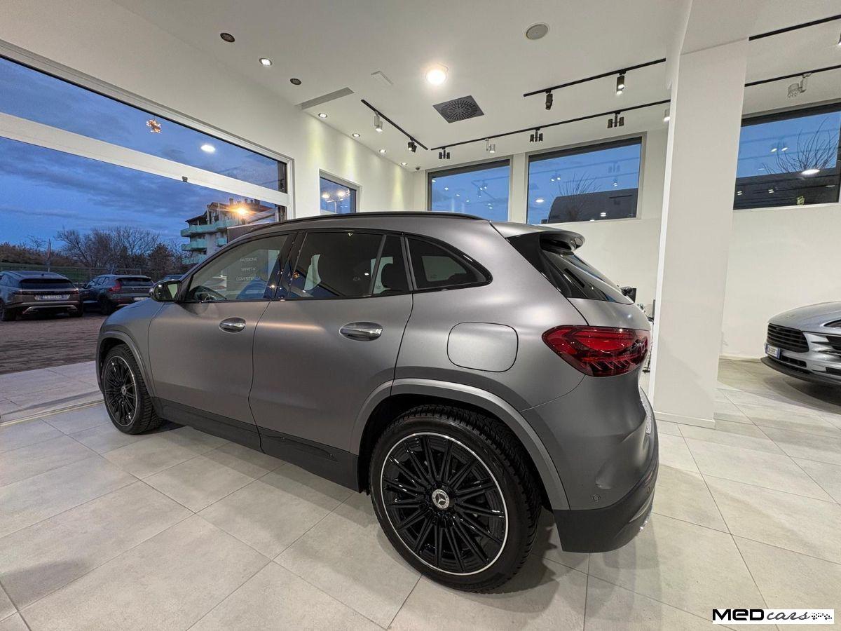 MERCEDES - Classe GLA - 200 d Automatic 4Matic Premium