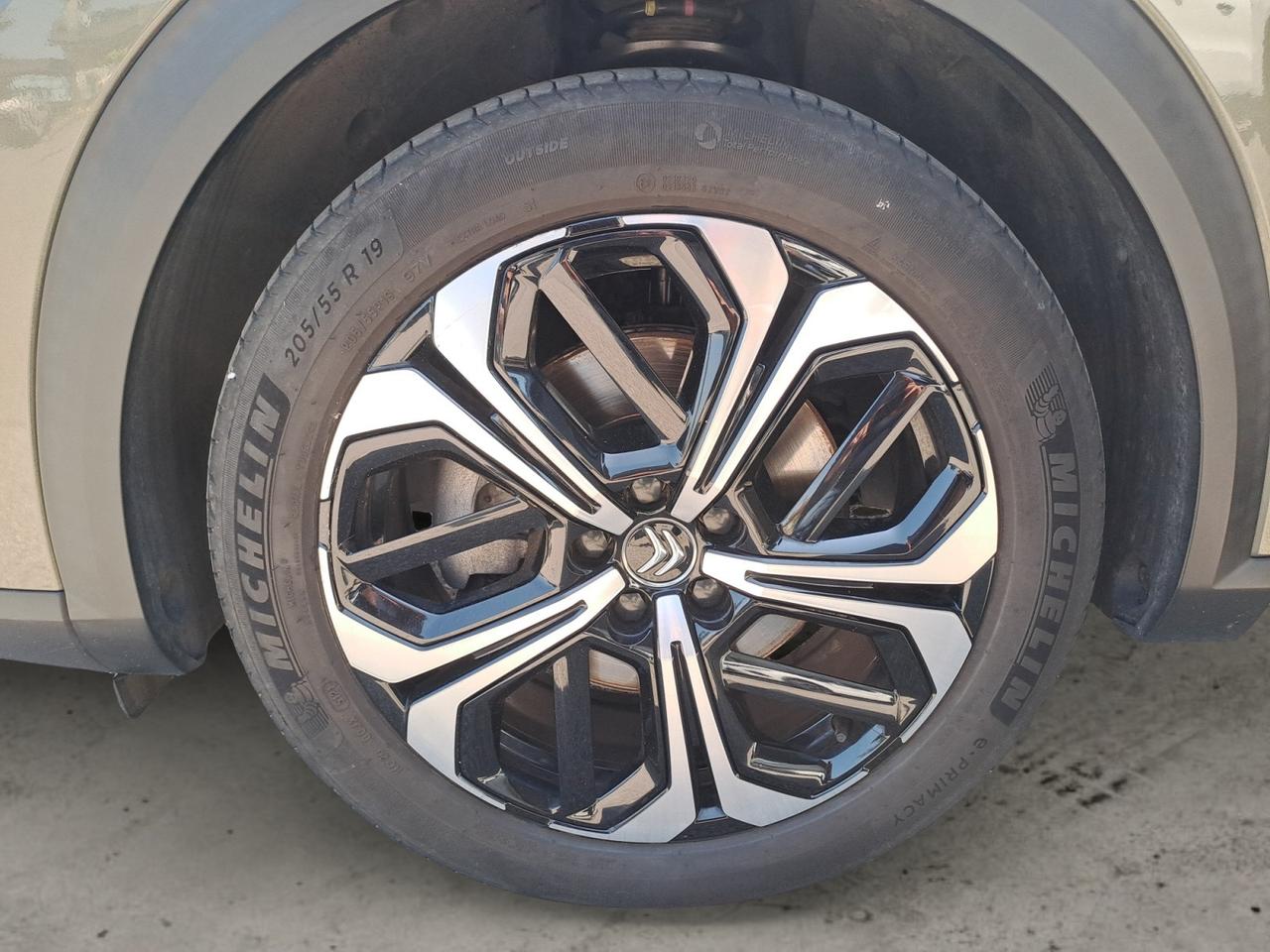 CITROEN C5 X - C5 X Hybrid 225 e-EAT8 Shine