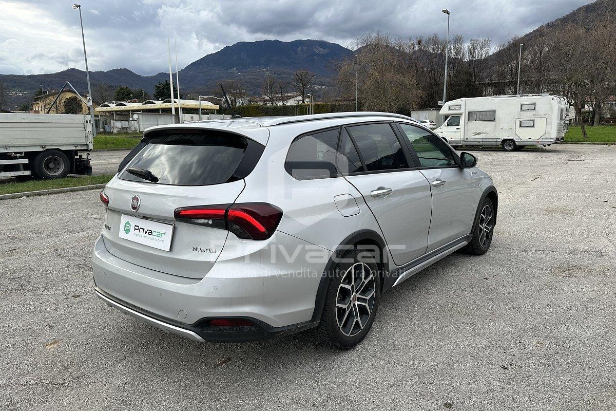 FIAT Tipo 1.5 Hybrid DCT SW Cross