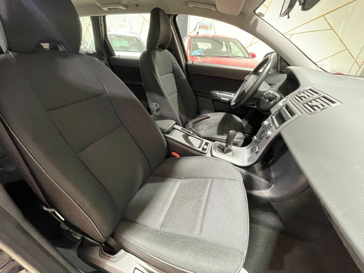 VOLVO - V50 - D4 Summum 2.0 GPL