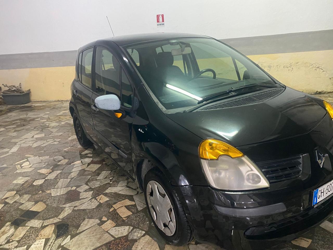 Renault Modus 1.5cc diesel(PRIVATO)-2005