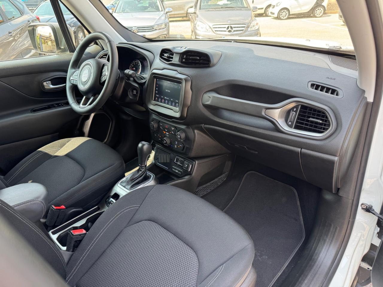Jeep Renegade 1.3 T4 DDCT Limited