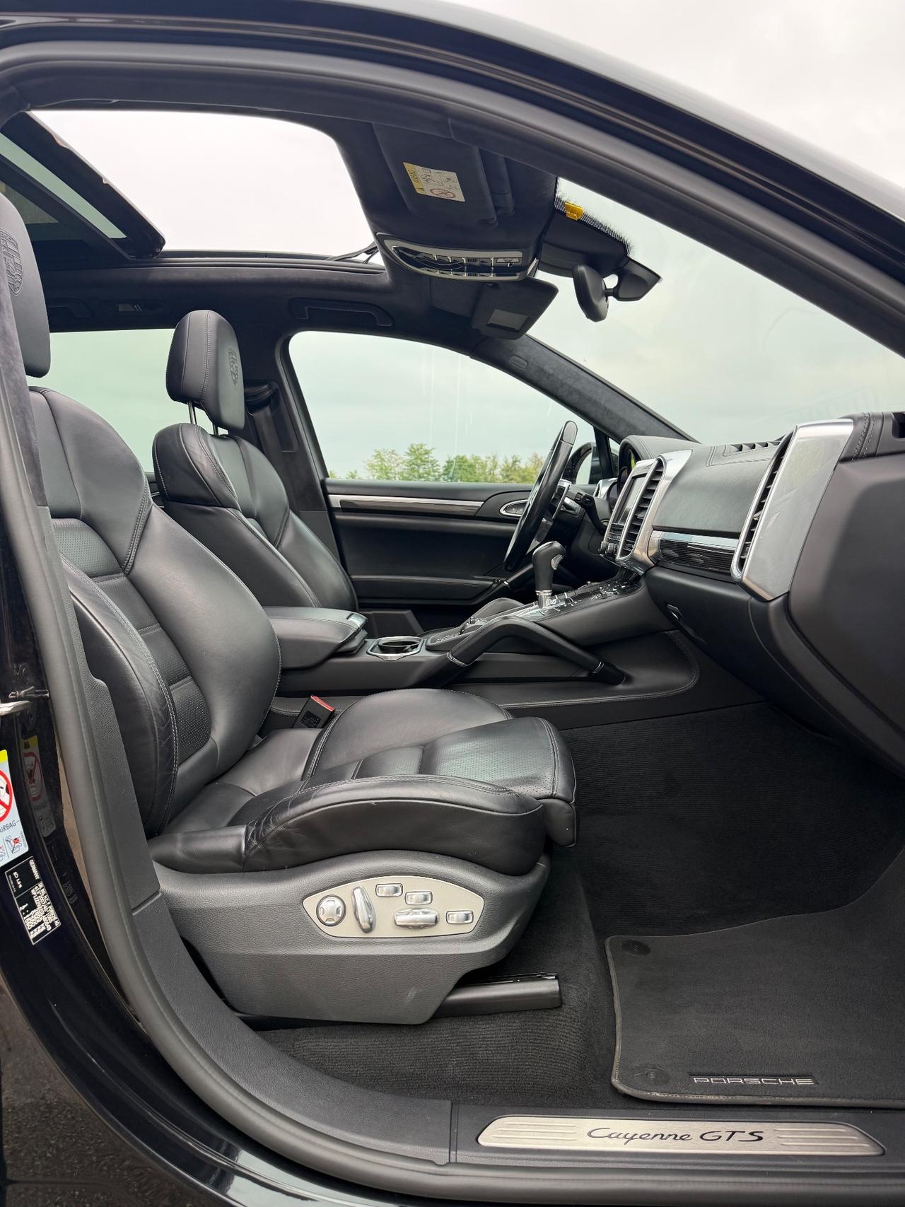 Porsche Cayenne 3.6 GTS