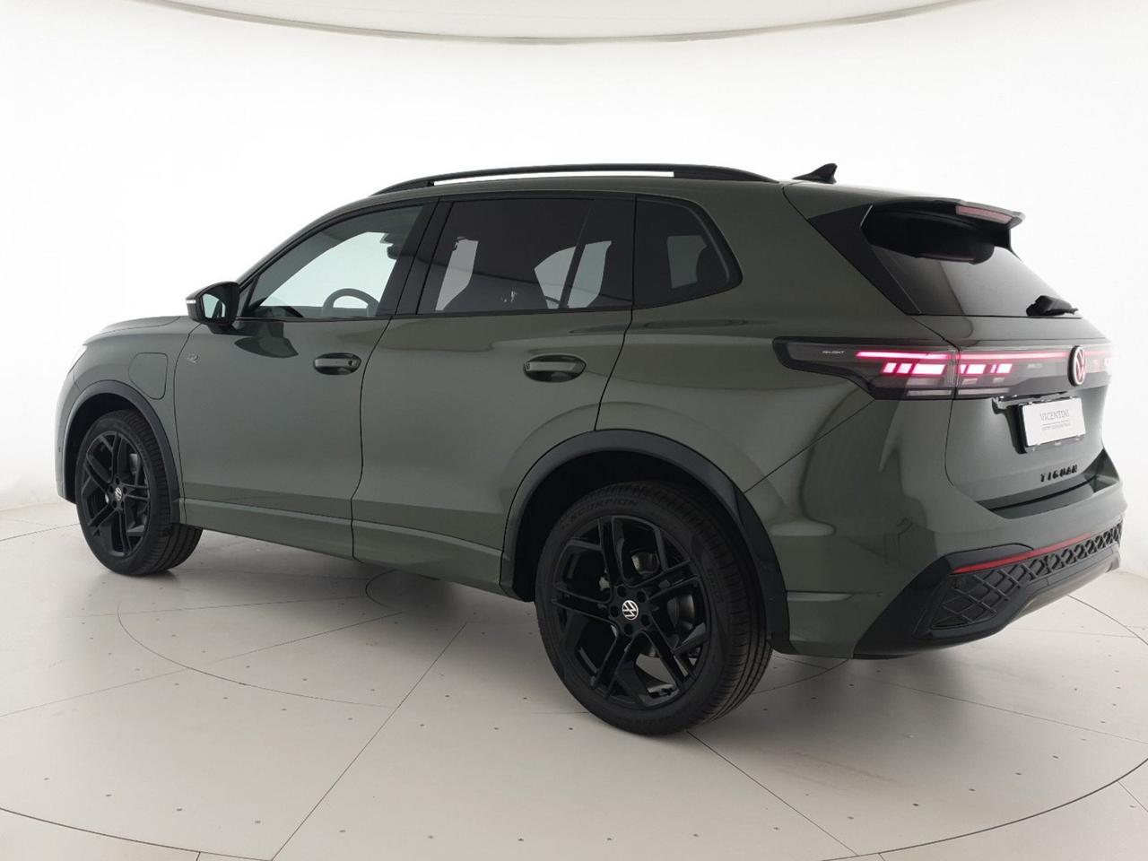 Volkswagen Tiguan 1.5 tsi ehybrid r-line plus 204cv dsg