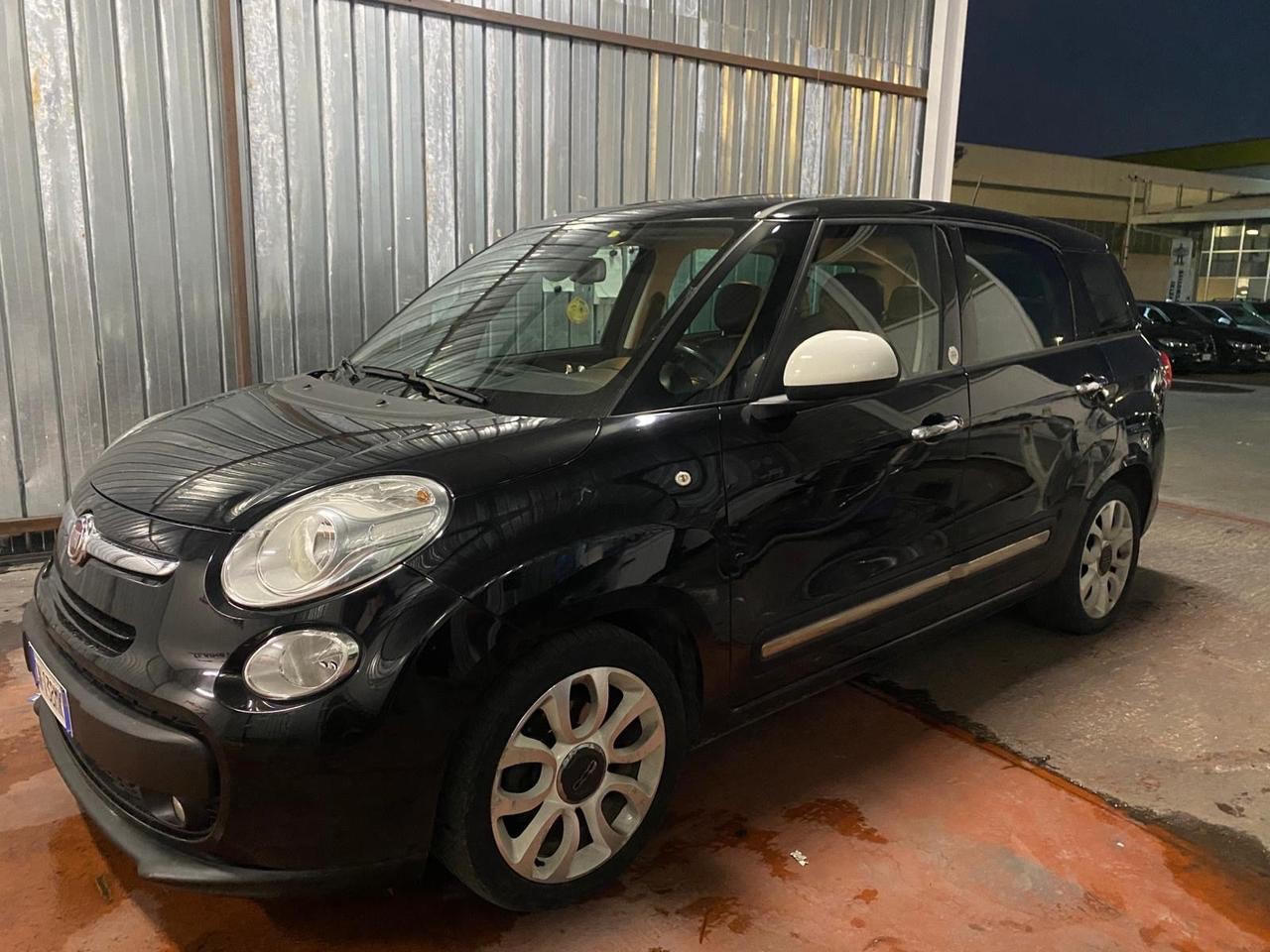 Fiat 500L Living 1.6 Multijet 105 CV Lounge 7 POSTI