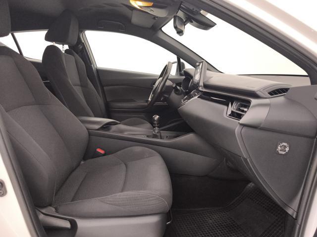 TOYOTA C-HR 1.2t Active 2wd