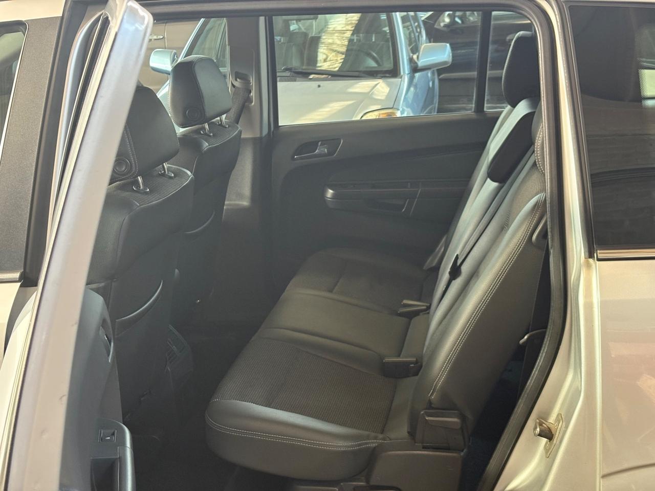 Opel Zafira 1.6 94CV 7 POSTI