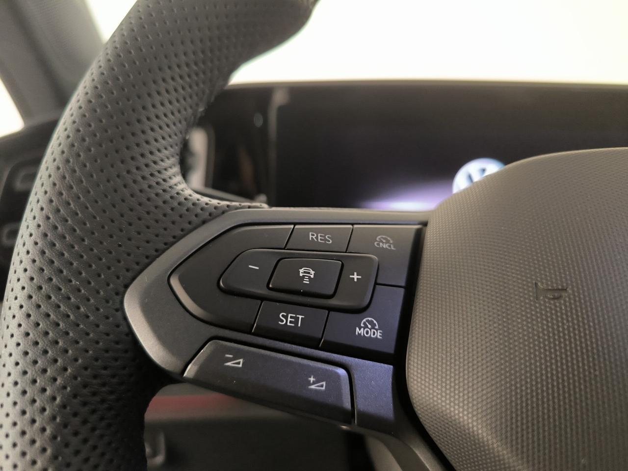 Volkswagen Tiguan 2.0 tdi r-line plus 150cv dsg