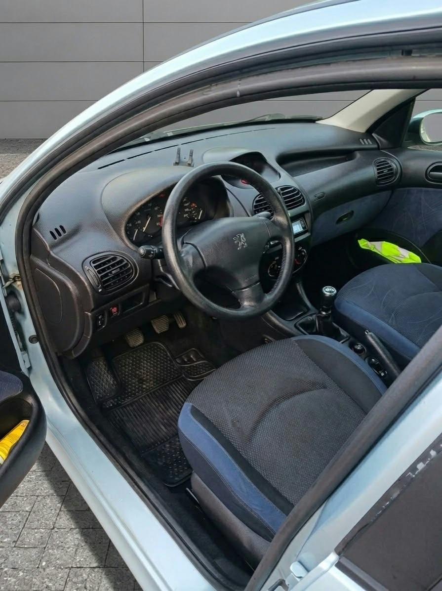 Peugeot 206 1.4 GPL