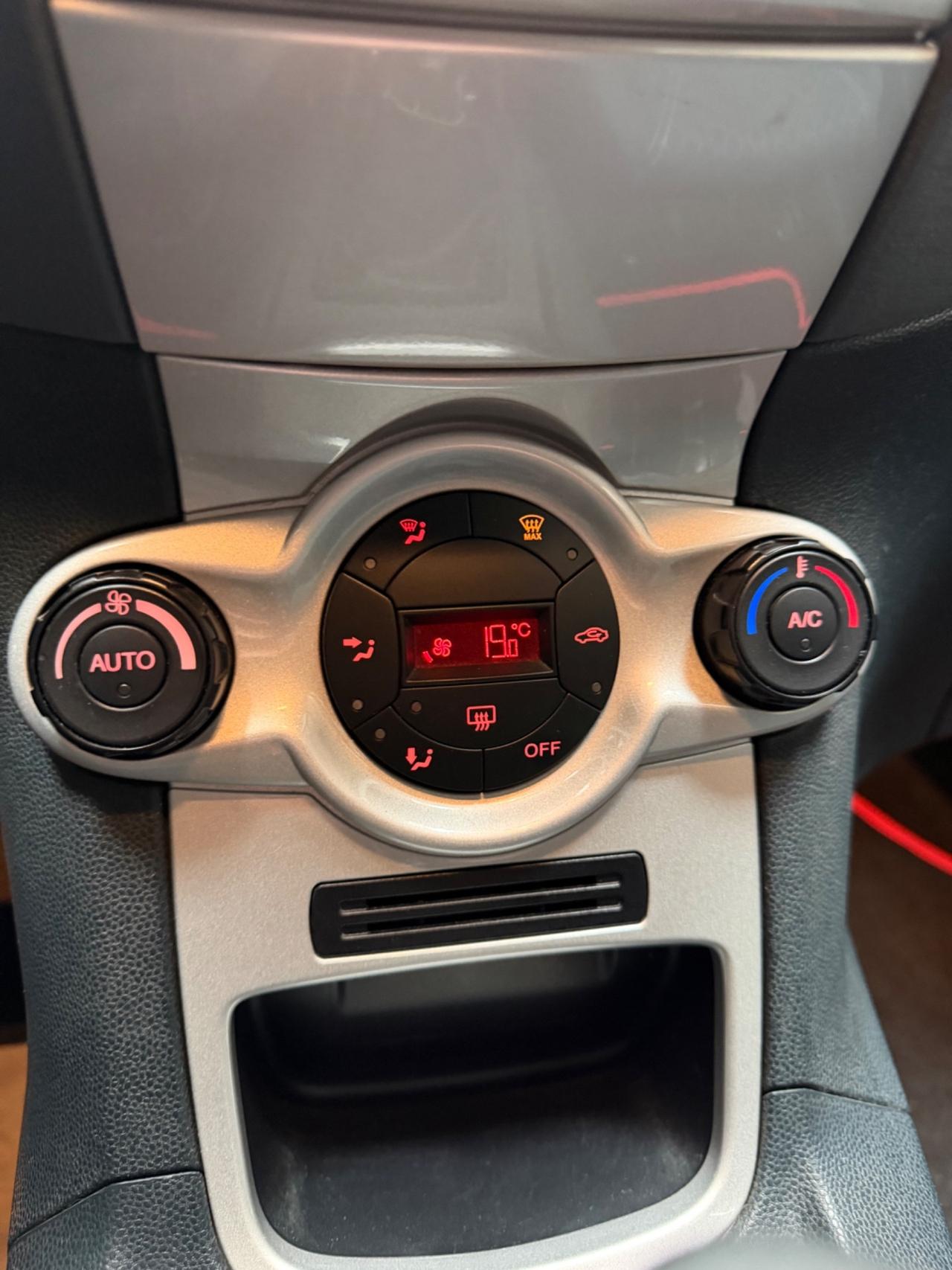 Ford Fiesta 1.2 Neopatentati Euro 5