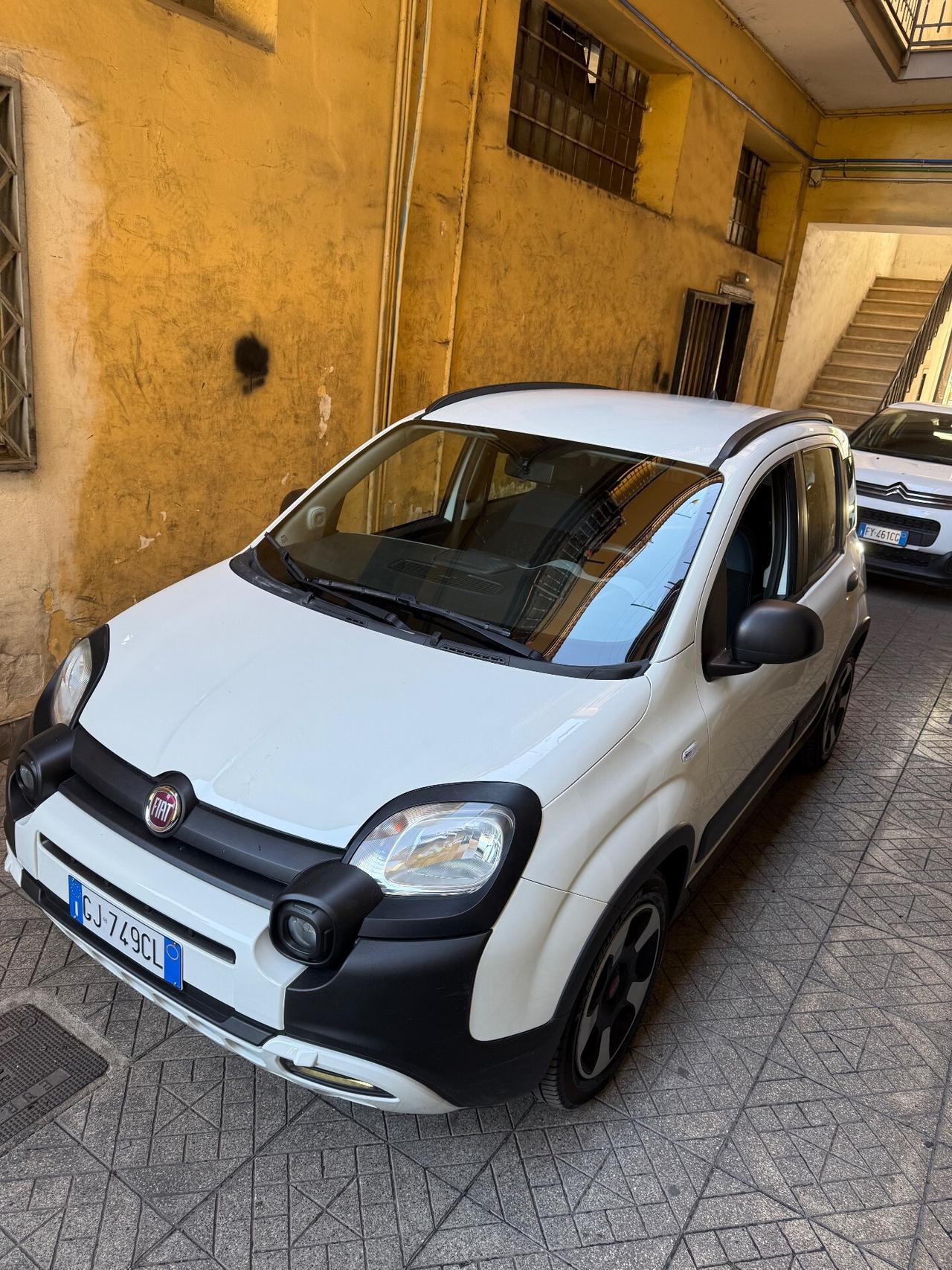 Fiat Panda 1.2 citycross gpl di serie