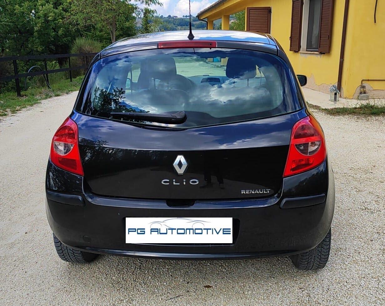 Renault Clio 1.5 dCi 65CV 3 porte Dynamique NEOPATENTATI