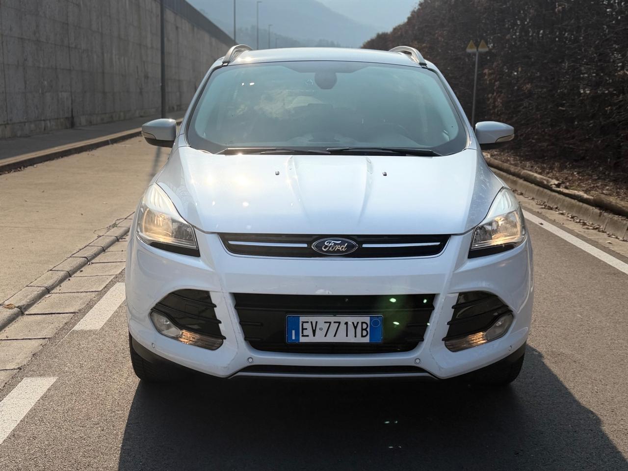 Ford Kuga 2.0 TDCI 163 CV 4WD Powershift Titanium X