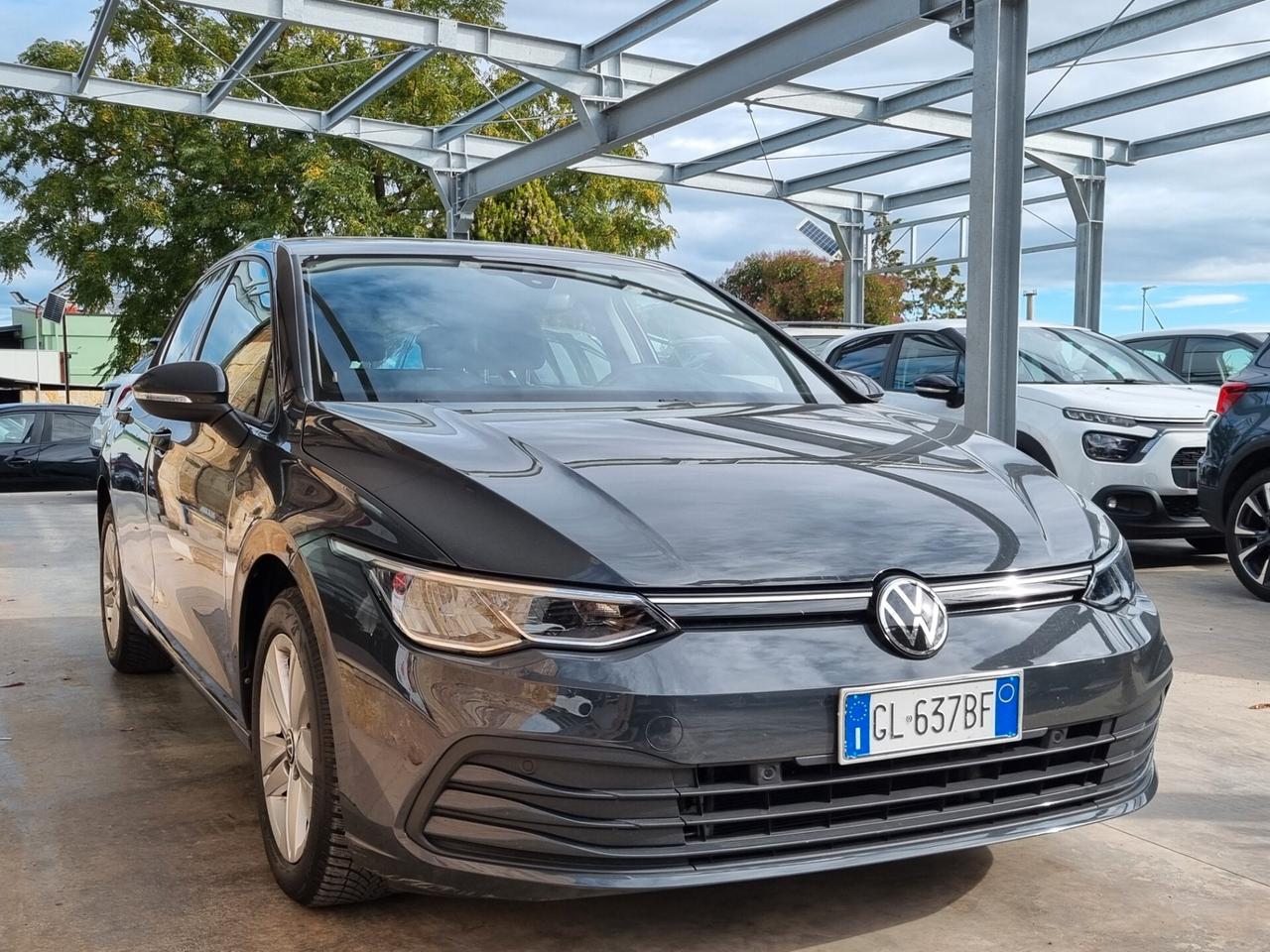Volkswagen Golf VIII 1.0 tsi evo Life 110cv