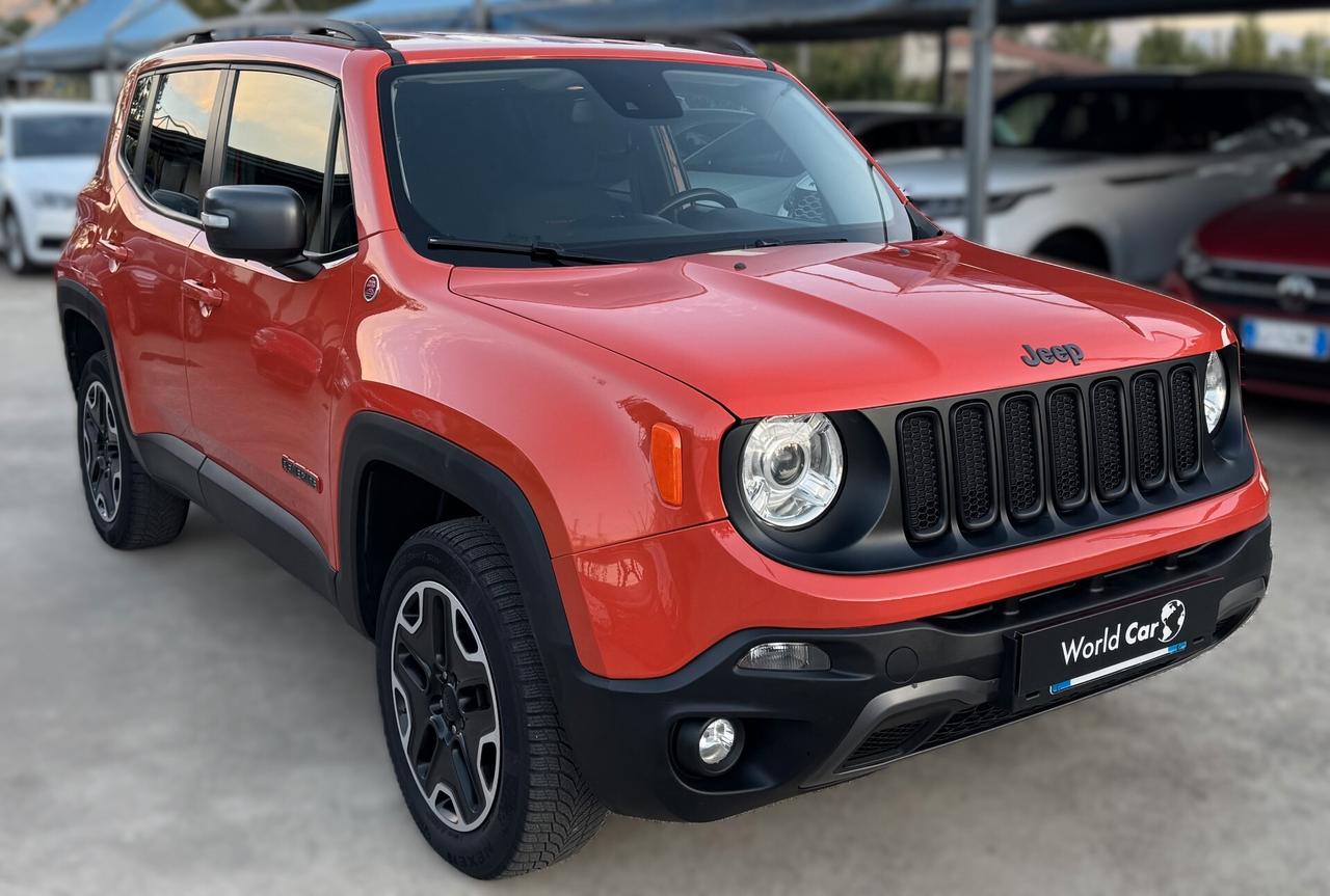 Jeep Renegade 2.0 Mjt 170CV 4WD Active Drive Low Trailhawk