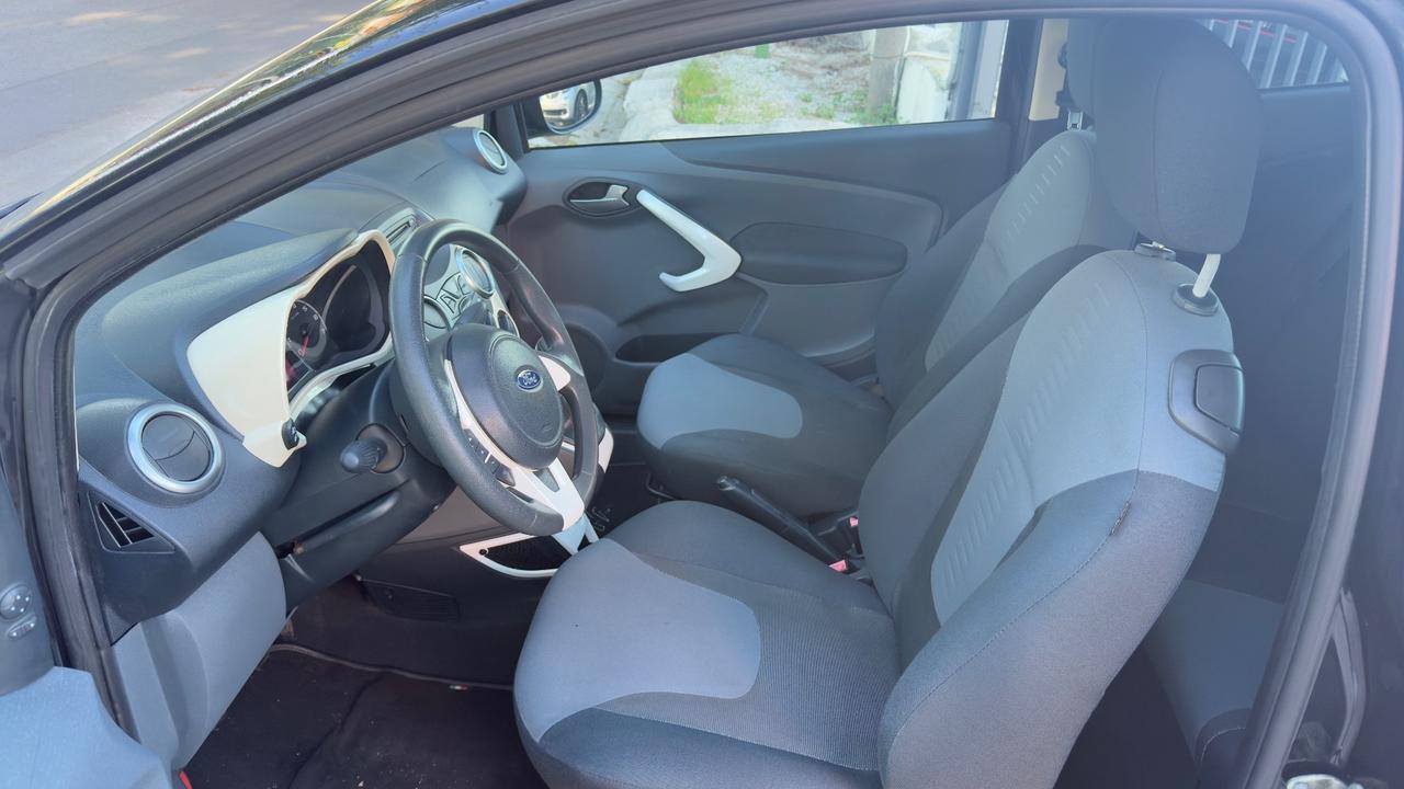 Ford Ka Ka+ 1.2 8V 69CV Titanium