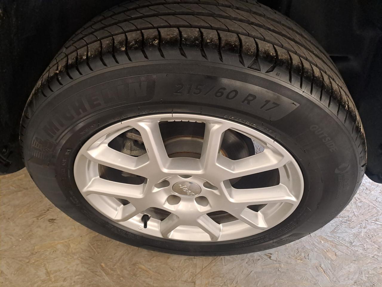 Jeep Renegade 1.3 T4 DDCT Limited+LED