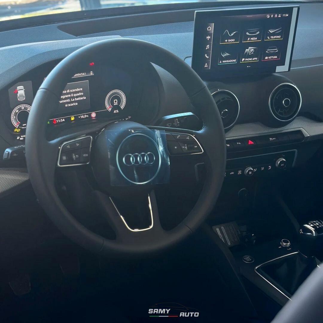 Audi Q2 30 TDI Identity Black