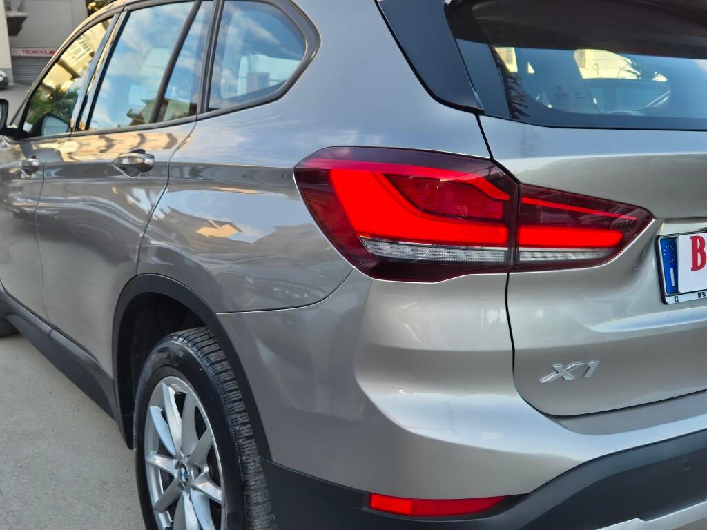 Bmw X1 s-Drive 18d 150cv Automatic