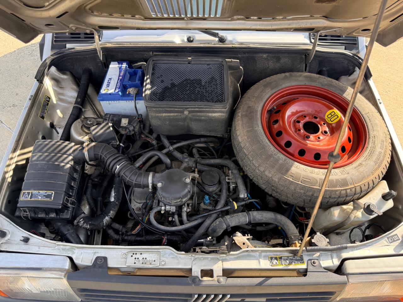 Fiat Panda 900 i.e. cat Jolly