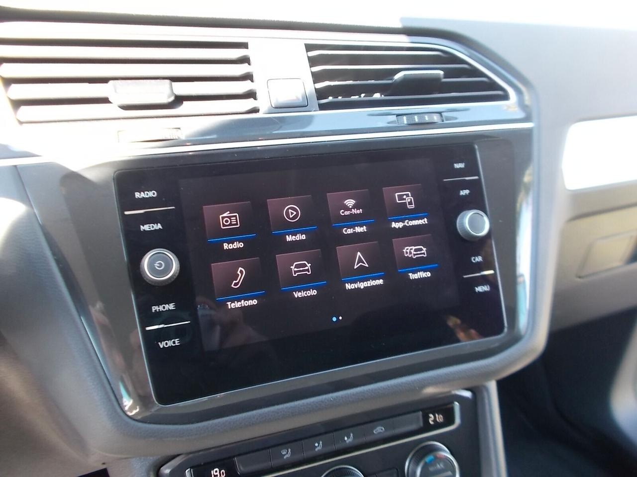 Volkswagen Tiguan 2.0 TDi DSG *FULL OPT* daVETRINA