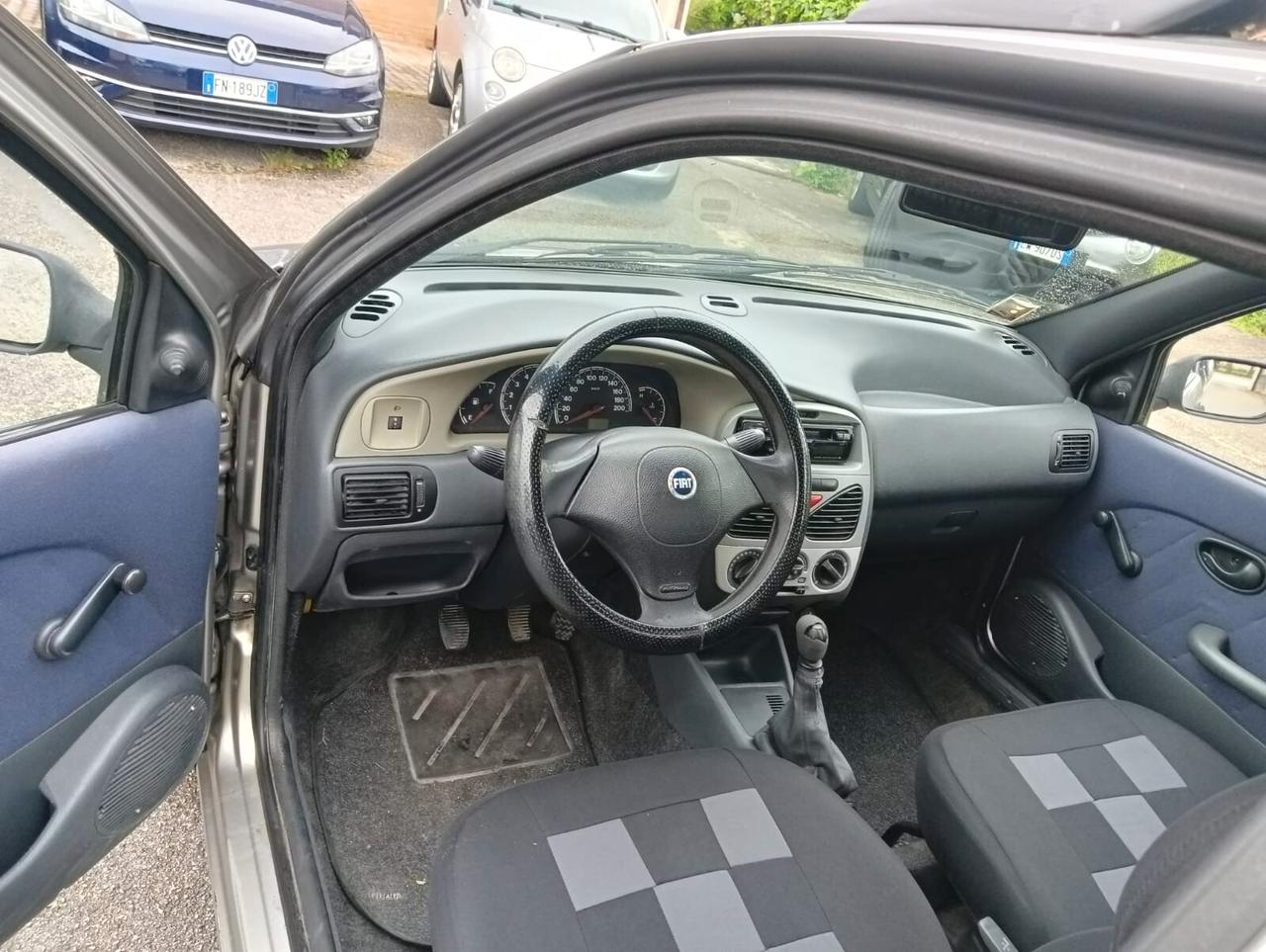 Fiat Strada 1.9 jtd Pick-up Cabina Lunga Adventure