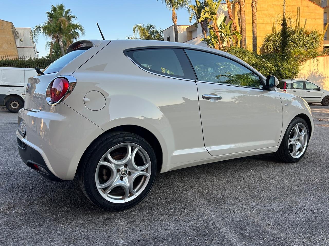 Alfa Romeo MiTo 1.4 Benz ideale per neopatentati