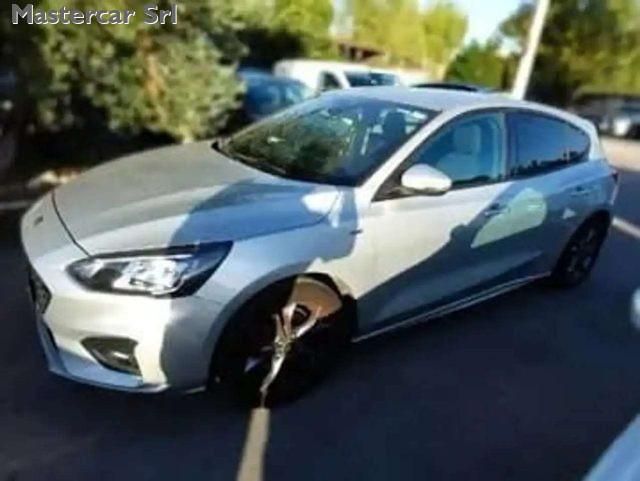 FORD Focus Focus V 1.0 ecoboost h ST-Line X 155 CV - GG872ZY