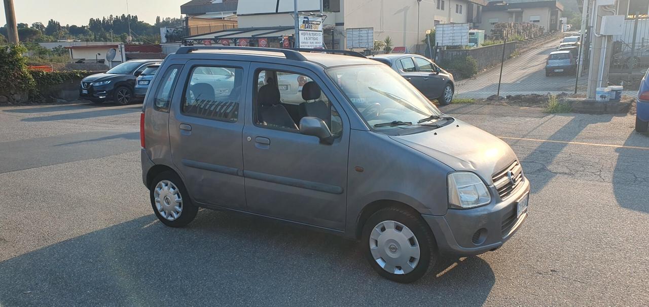 Opel Agila 1.0 12V Club
