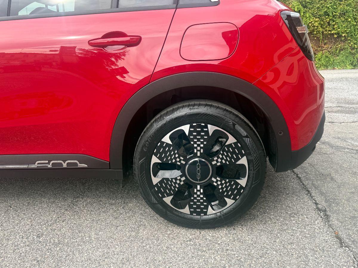 FIAT - 600 - Hybrid DCT MHEV La Prima