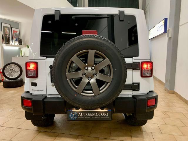 Jeep Wrangler Wrangler Unlimited 2.8 crd Golden Eagle auto