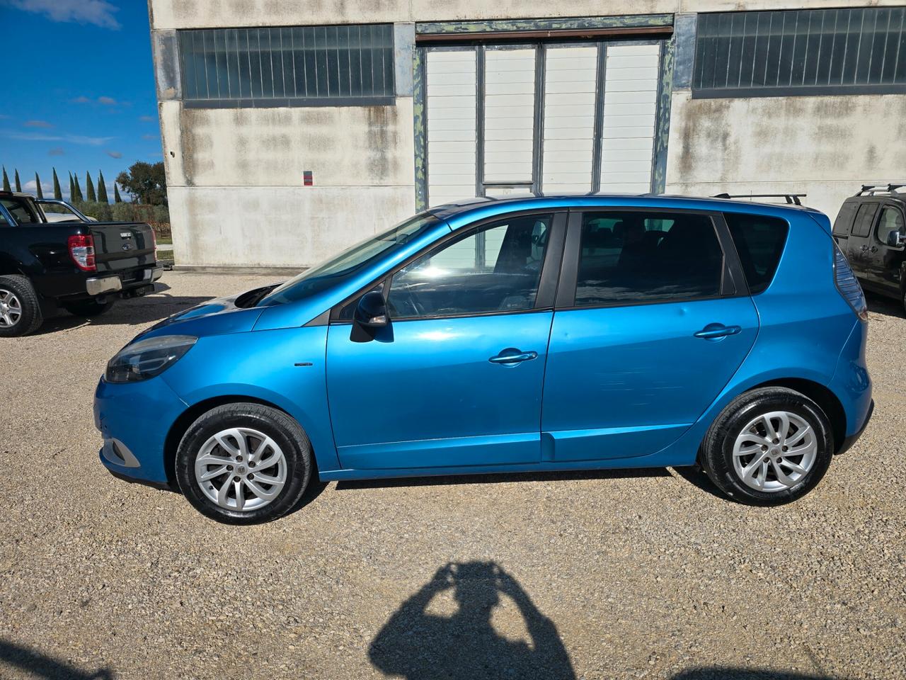 Renault Scénic dCi 1.5d 110 CV EDC Energy Business