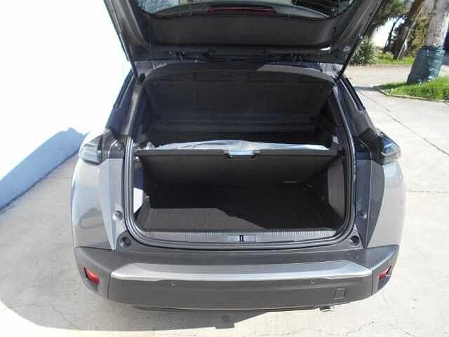 Peugeot 2008 136 Allure Hybrid Gs e-DCS6 Fin 9Perfet Sc38%
