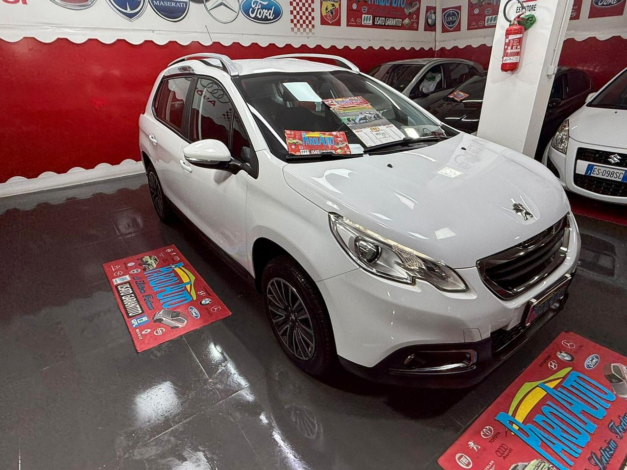 Peugeot 2008 1.2 82cv PureTech Allure - 2016