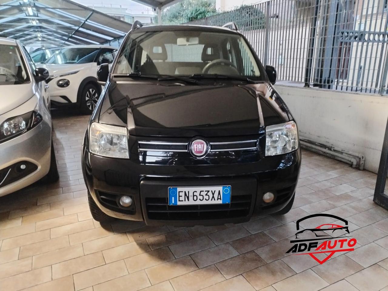 Fiat Panda 1.3 MJT 16V DPF 4x4 Climbing